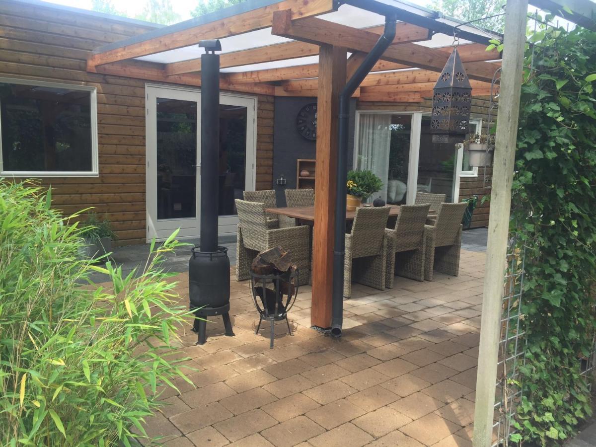 Rumah Kita, Bungalow Met 2 Slaapkamers In Het Mooie Drenthe Erm Luaran gambar